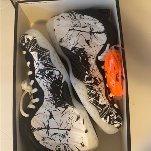 Nike Air Foamposite One Shattered Backboard 644791 011 - Picture 8 of 8